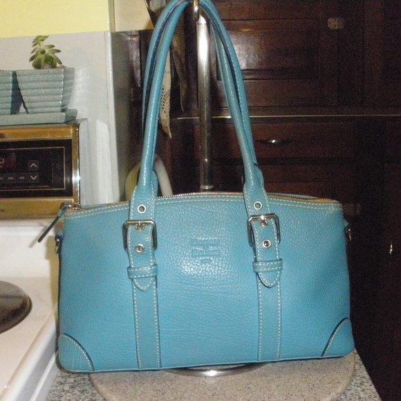 dooney and bourke turquoise handbag
